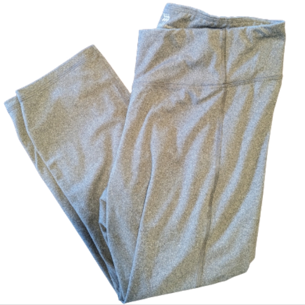 All in motion grey Capri leggings